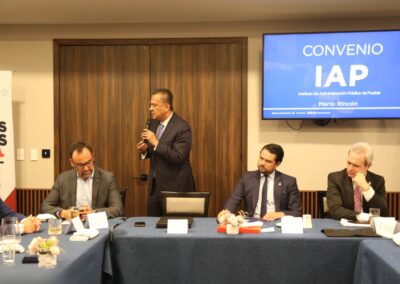 Firma de convenio con la Cámara Nacional de la Industria de Transformación del Estado de Puebla