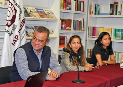 Reunión de trabajo con la Mtra. Gabriela Barroeta Arroyo