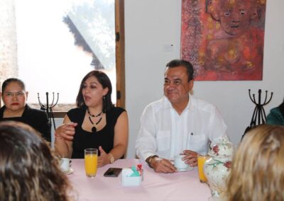 Celebración a las madres y mujeres del IAP Puebla