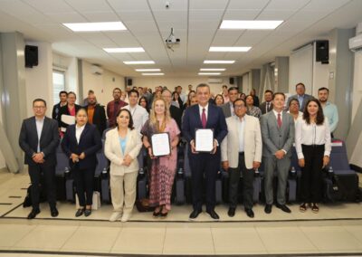 Firma de un convenio de colaboración con el IAP Chiapas
