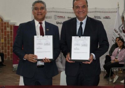 Convenio con la Universidad de la Salud del Estado de Puebla