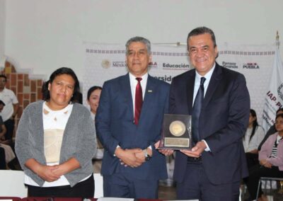Convenio con la Universidad de la Salud del Estado de Puebla