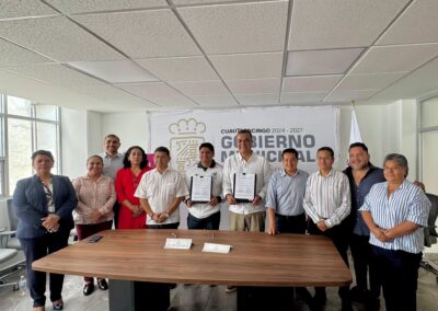 Convenio de colaboración institucional con el Presidente Municipal de Cuautlancingo