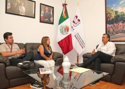 Reunión de trabajo con Apolinaria Martinez Arroyo